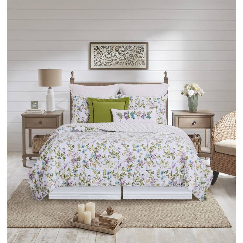 Carley Quilt Set Bedding Collection