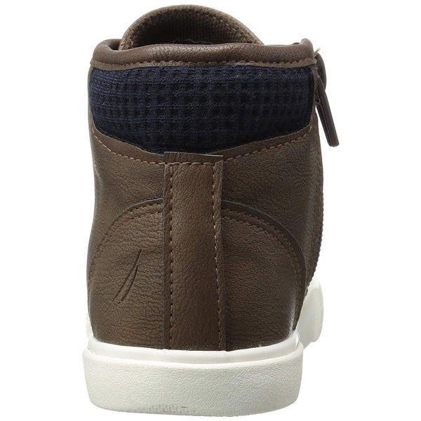 nautica chukka boot