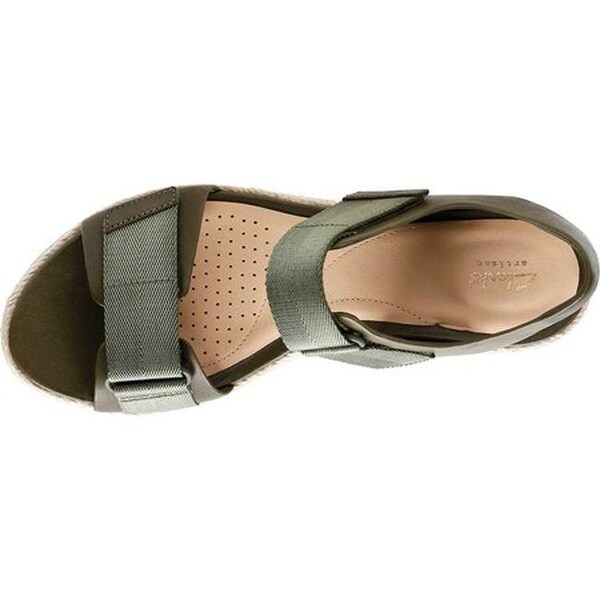 palm shine clarks