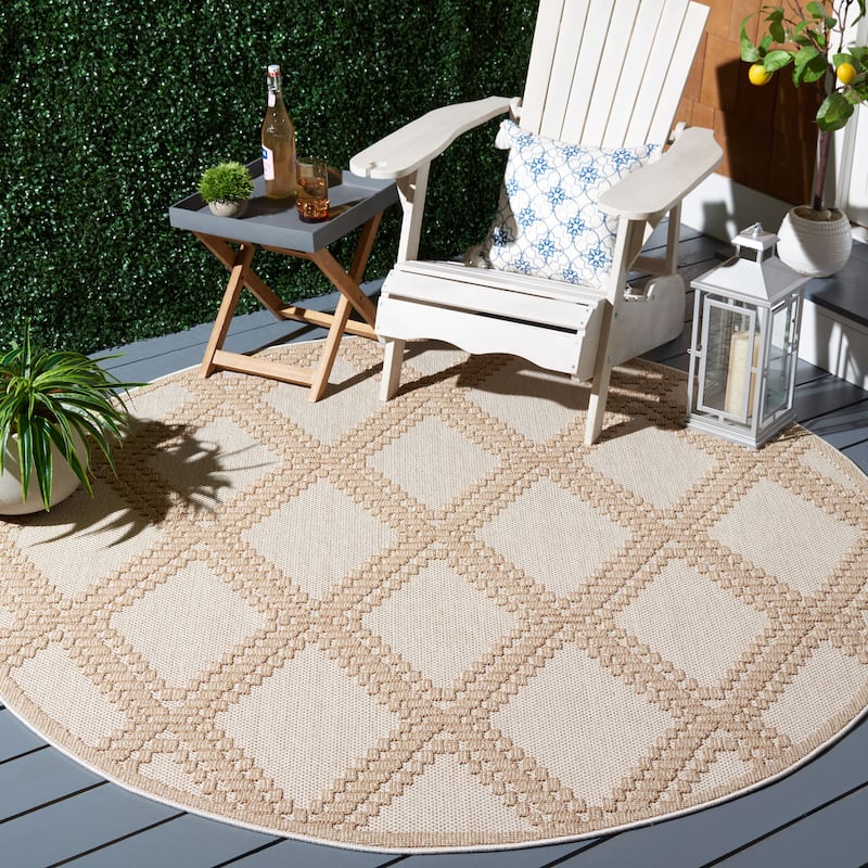 SAFAVIEH Global Raniera Indoor/ Outdoor Trellis Rug - 6'7" Round - Beige/Brown