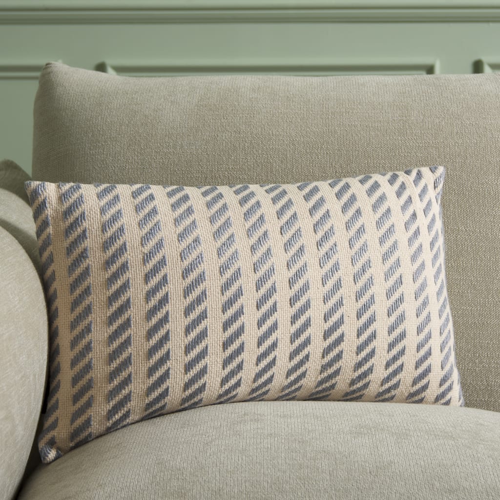SAFAVIEH Home Suki 12 x 20-inch Natural/Grey Cotton Lumbar Pillow