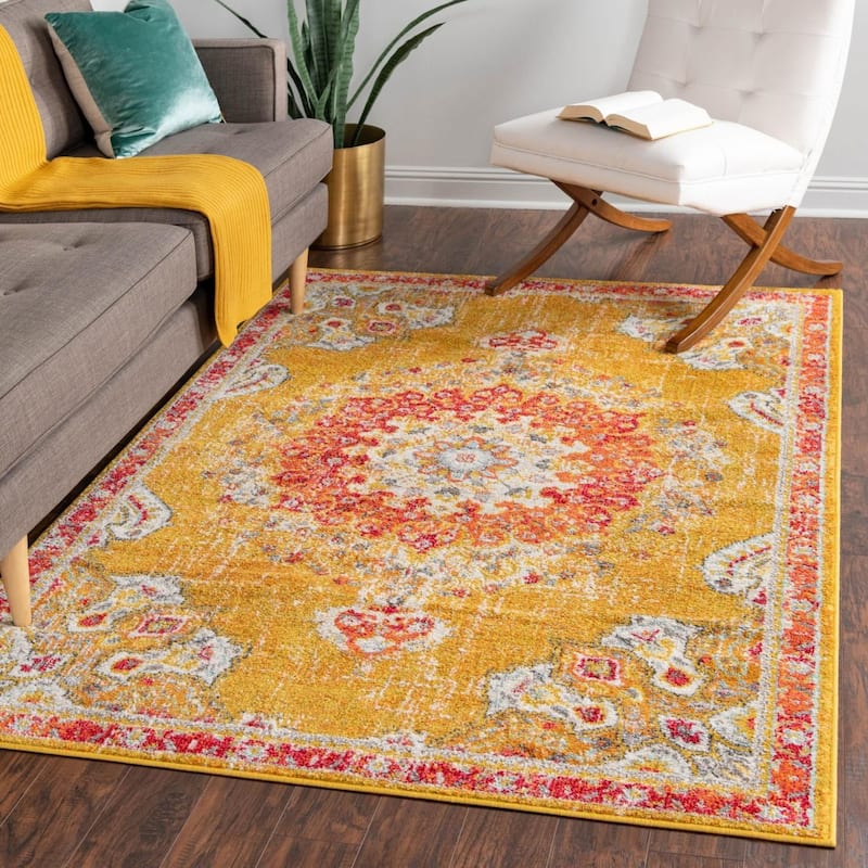 Traditional Koakburg Collection Area Rug