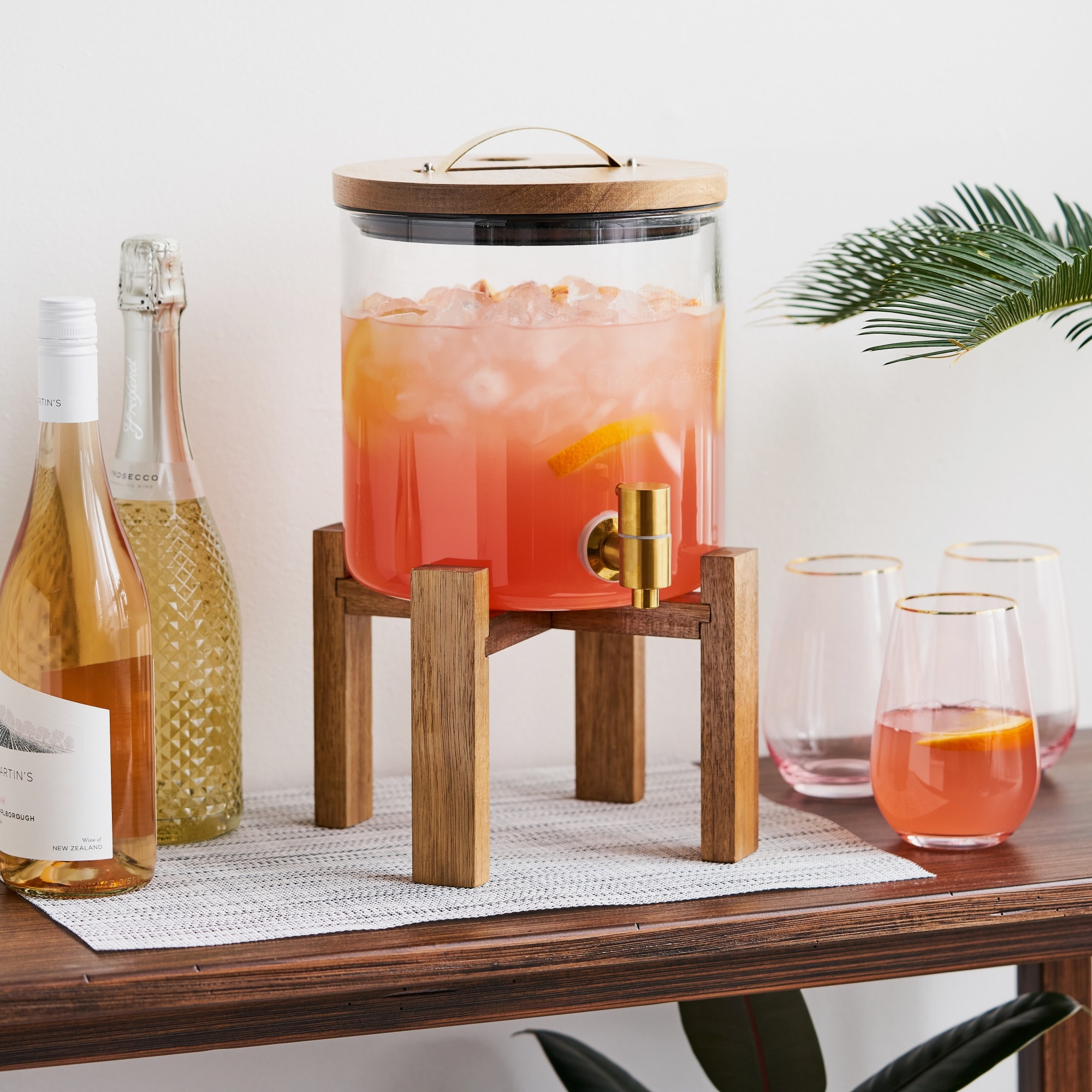 Bed bath and hot sale beyond drink dispenser