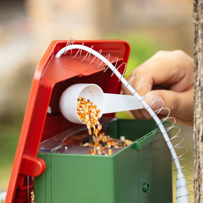 Smart Solar-Powered Bird Feeder with Camera, AI Recognition,144° Wide-Angle Lens and App
