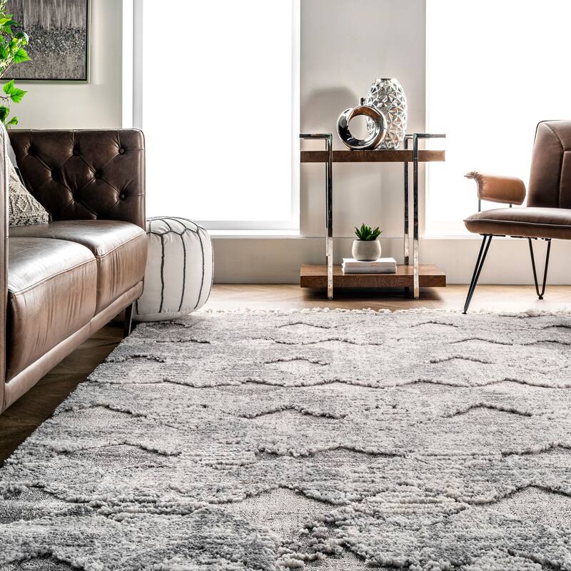 Nuloom Geometric Agata Textured Tassel Area Rug
