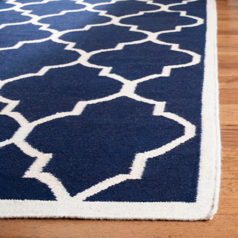 SAFAVIEH Handmade Flatweave Dhurries Anniina Modern Moroccan Wool Rug