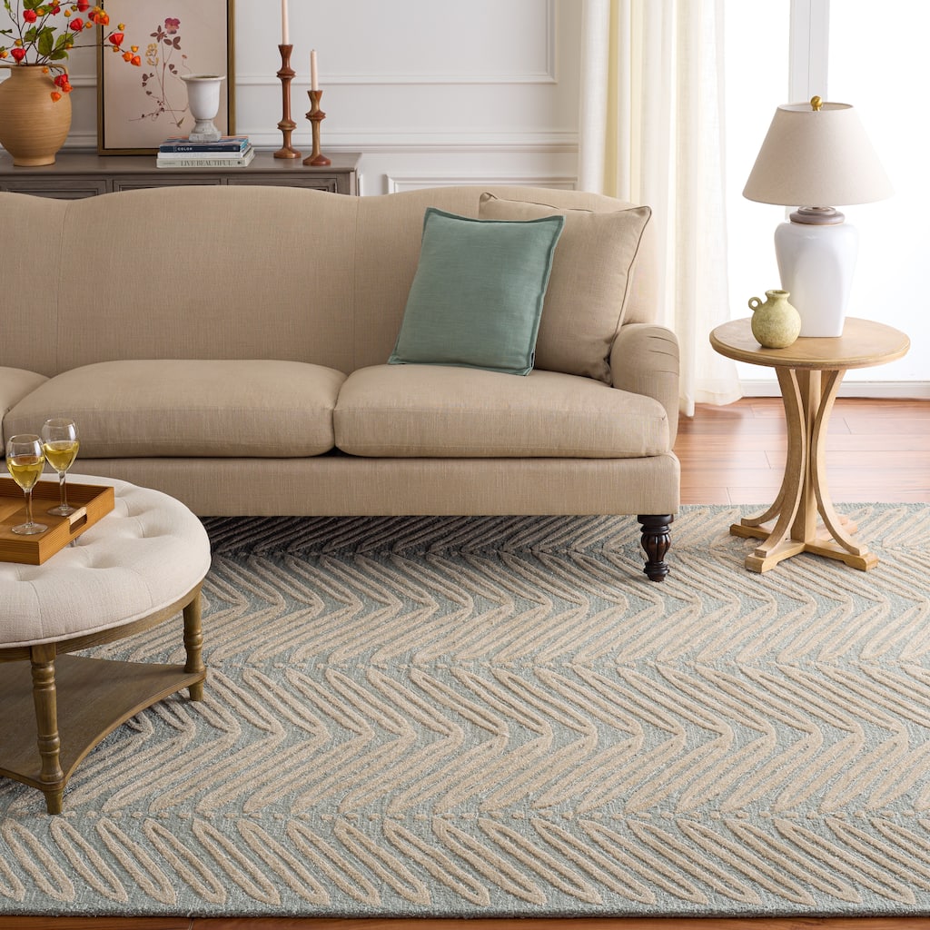 Martha Stewart by SAFAVIEH Chevron Leaves Wool/ Viscose Rug