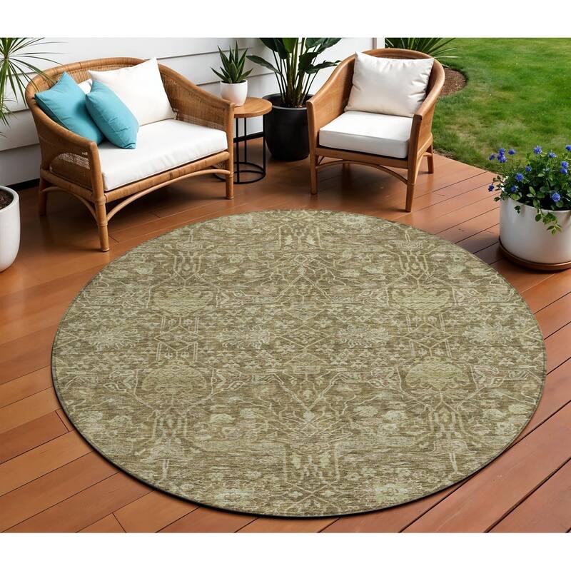 HomeRoots Floral Transitional Rectangle Outdoor Rug - 8' Round