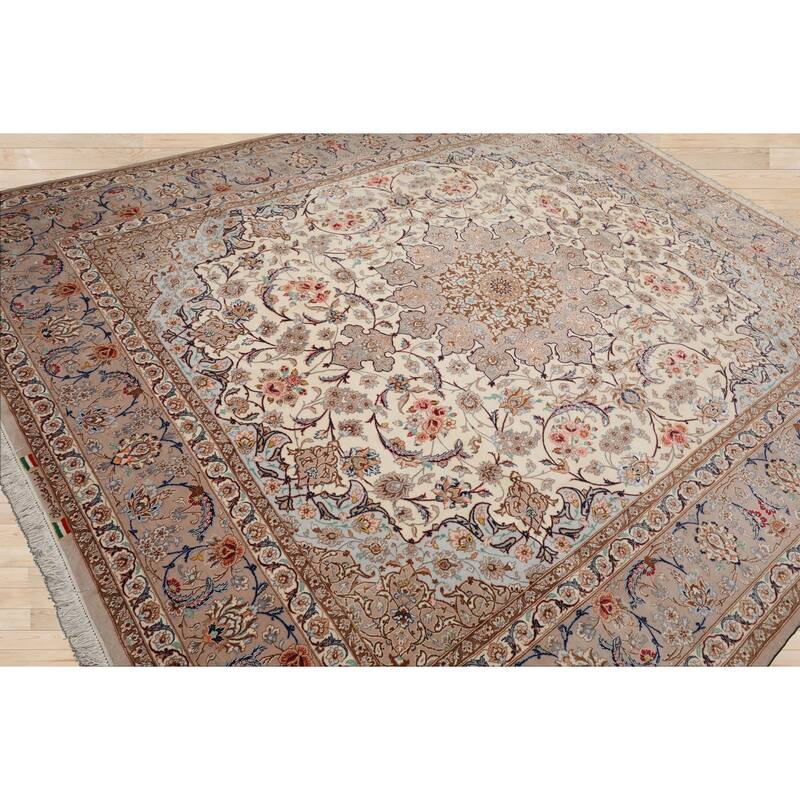 8'3''x10 Hand Knotted Wool Ivory Isfahan Traditional Area Rug - 8' 3'' x 10'