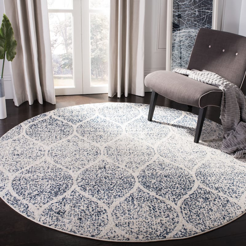 SAFAVIEH Madison Stella Boho Chic Ogee Trellis Rug - 6'7" x 6'7" Round - Cream/Royal Blue
