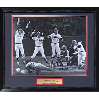 Carlton Fisk Autographed Boston Red Sox 1975 World Series Game Signed 16x20 Framed Baseball Photo Fanatics Authentic COA