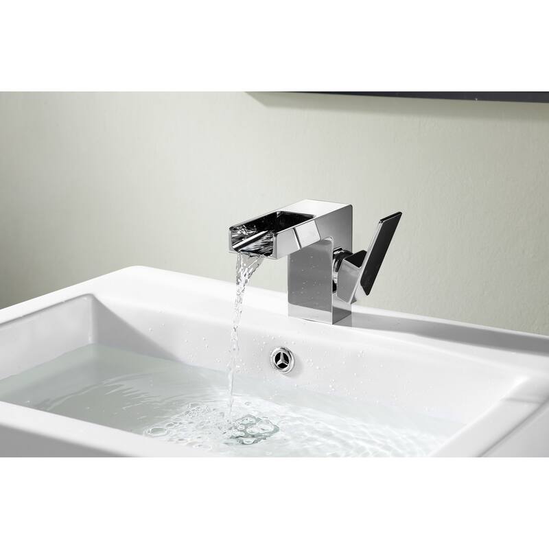 ANZZI Zhona Single Hole Single-handle Low-arc Bathroom Faucet in Polished Chrome