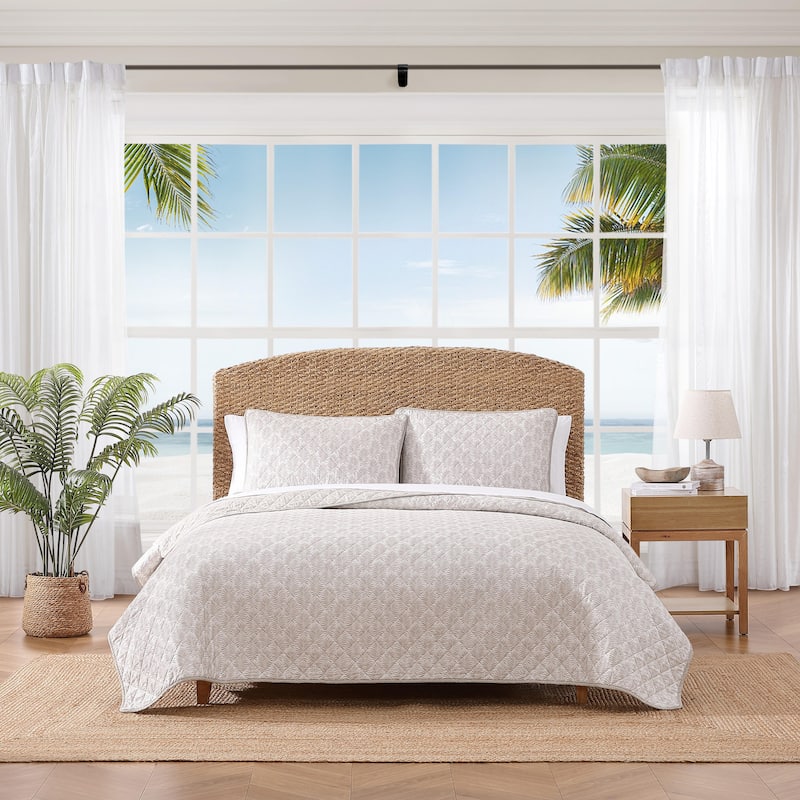 Tommy Bahama Bahama Fronds Cotton Reversible Beige Quilt Set