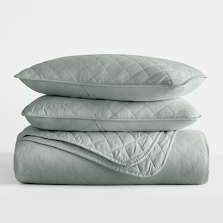 Becky Cameron All Season 3 Piece Diamond Stitch Quilt Set with Shams