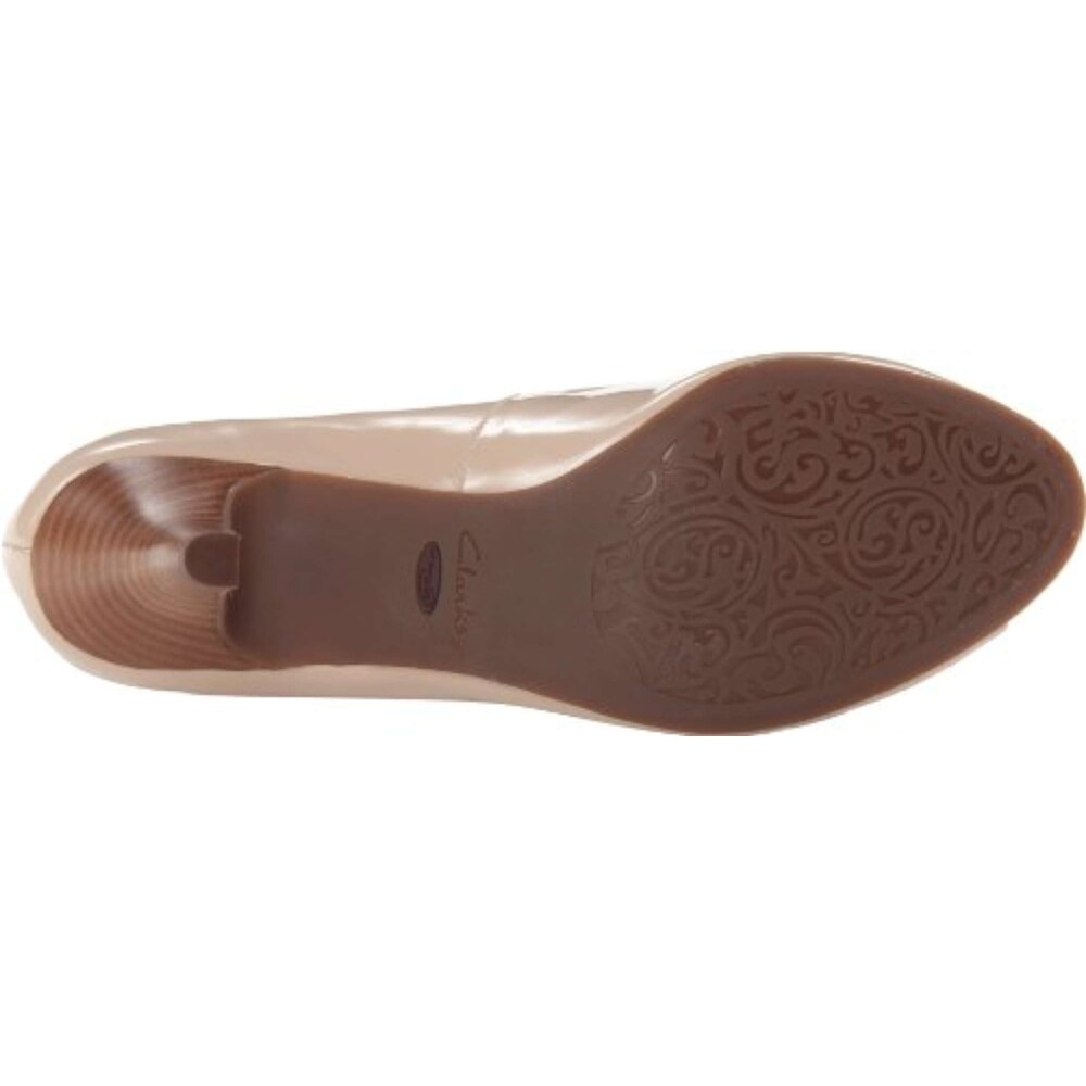 clarks cynthia avant pump