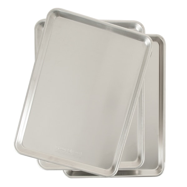 Nordic Ware Baker's Half Sheet with Lid - Thumbnail 2