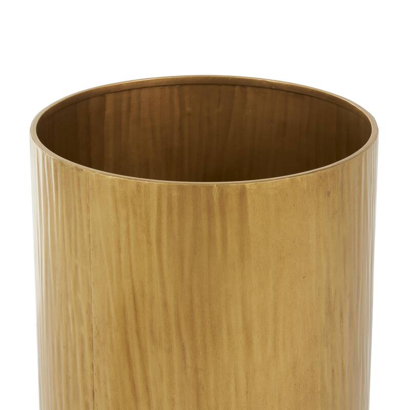 Metal Nesting Accent Table with Black Tray Tabletops - Set of 2 Gold - Roche River Decor