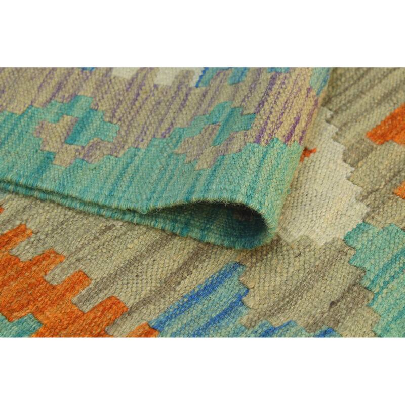 Flatweave Robabeh Lt. Green/Red Runner - 2'7" x 9'9"