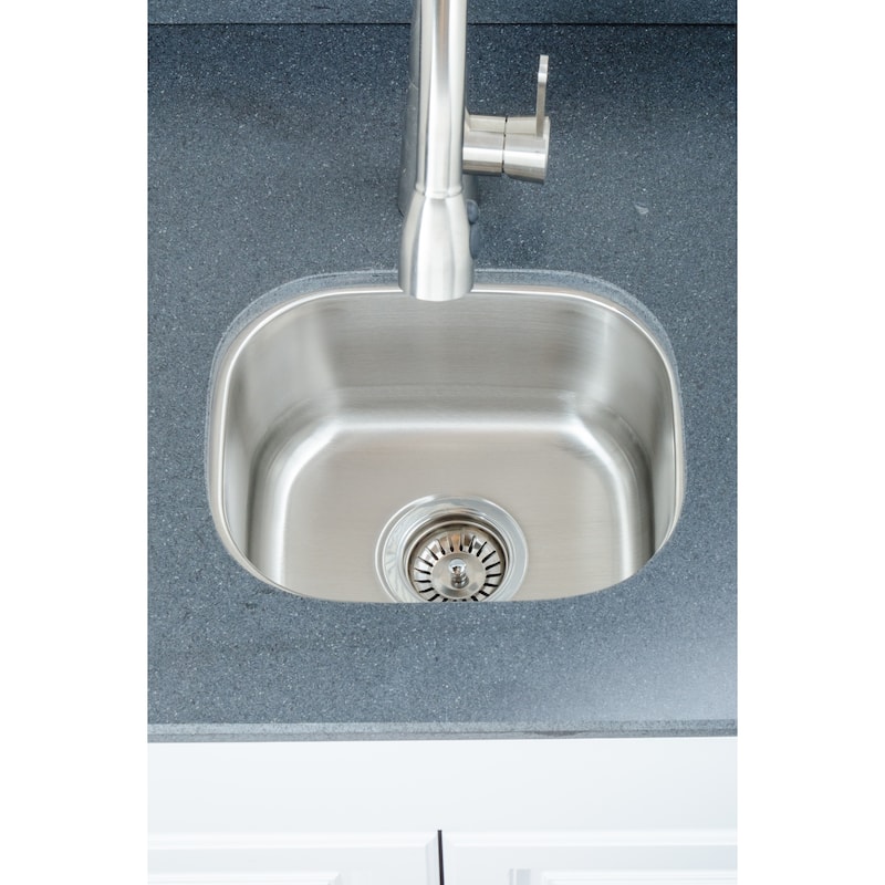 Wells Sinkware Craftsmen Series 15-inch 18-gauge Stainless Steel Undermount Single Bowl Bar Sink - Sink Only