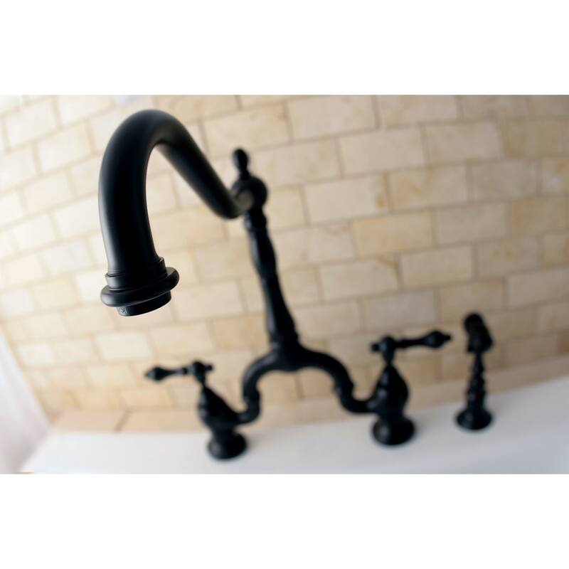 English Country Kitchen Bridge Faucet with Brass Sprayer