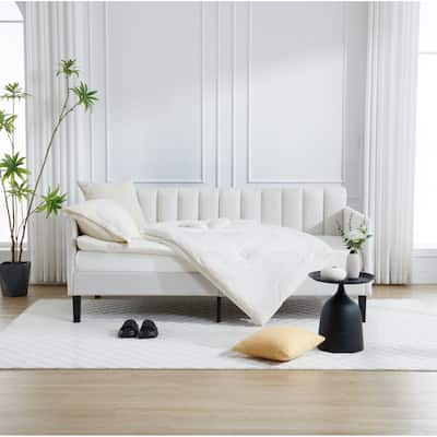 Luxurious Modern Daybed with Tufted Backrest and Exceptional Comfort