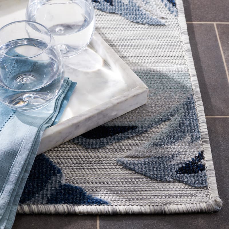 SAFAVIEH Cabana Zhuldyz Indoor/ Outdoor Waterproof Rug