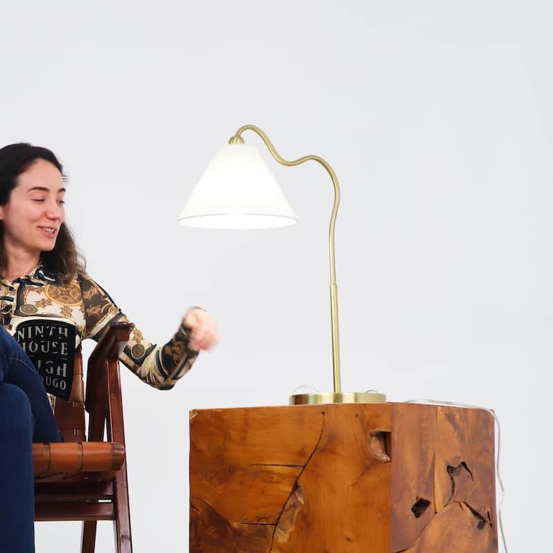 Elegant Halo Brass Ring Table Lamp