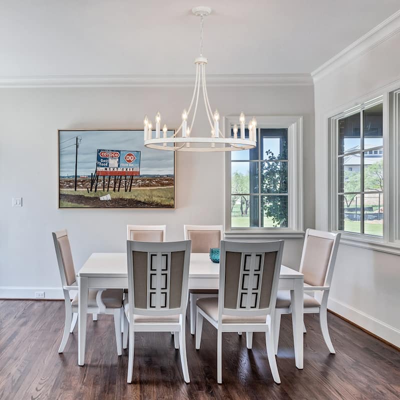 12-Light 26.77-inch Vintage Rustic Wagon Wheel Chandelier for Kitchen