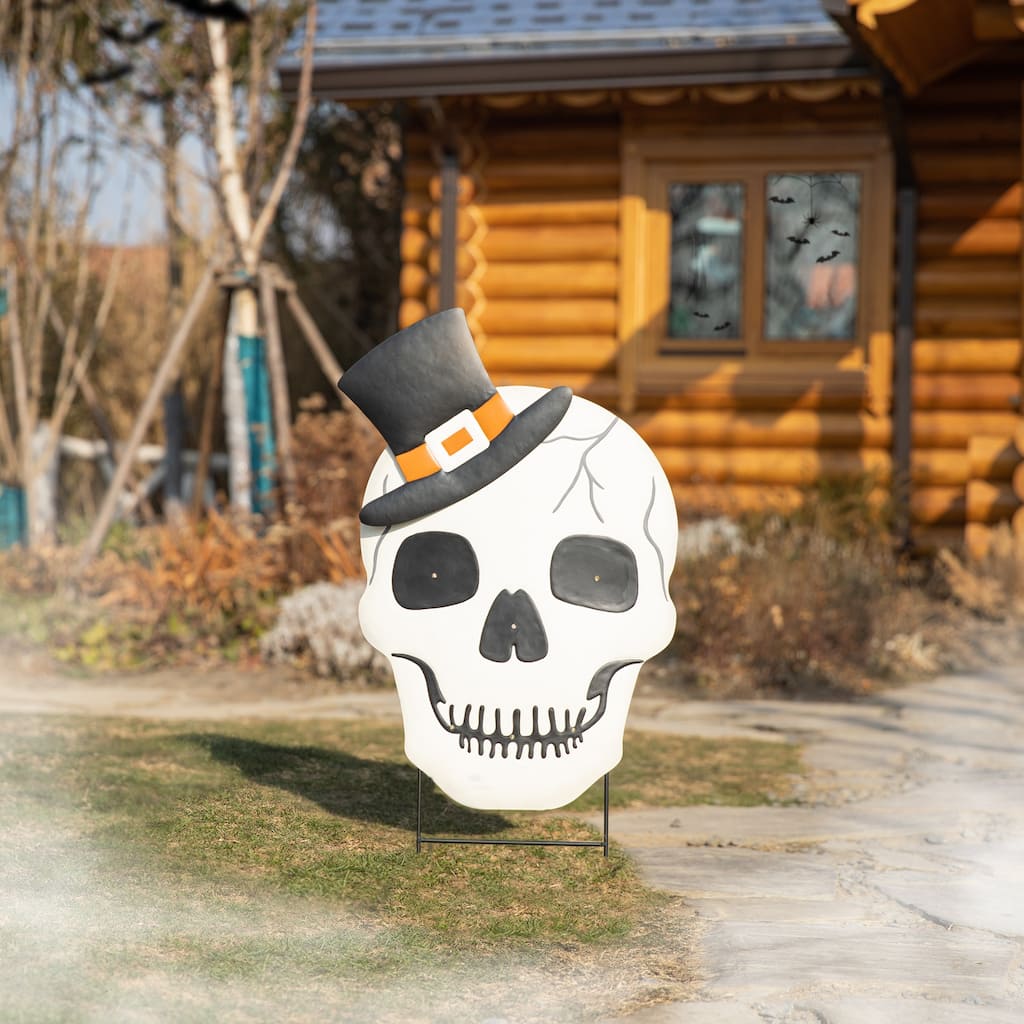 Glitzhome 38"H LED Lighted Halloween Metal Skull Yard Stake with Timer