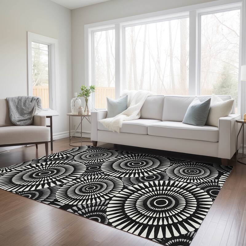 Machine Washable Indoor/ Outdoor Chantille Contemporary Burst Rug
