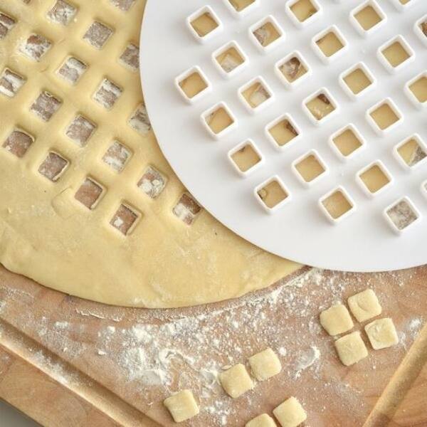 Shop Norpro 9 75 Decorative Lattice Shape Pie Dough Top Crust