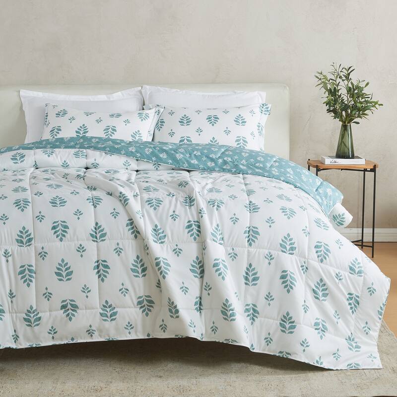Linery & Co. All Season Down Alternative Reversible Comforter Set - White Sage Floral Print / Sage White Floral Print - Twin XL