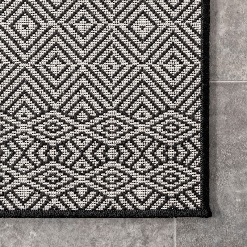 Nuloom Paloma Abstract Geometric Indoor/Outdoor Area Rug