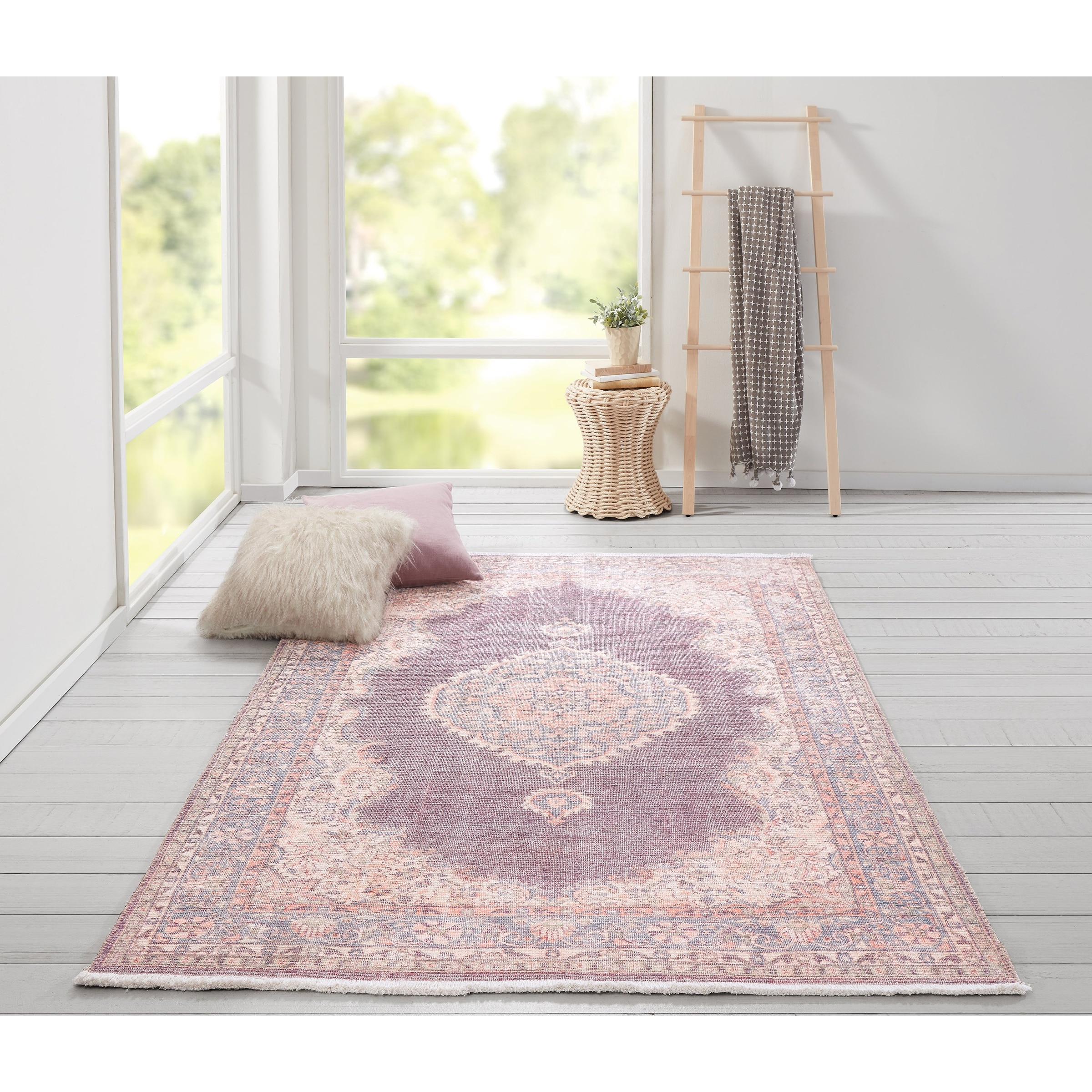 Momeni Helena Polyester and Cotton Trditional Area Rug