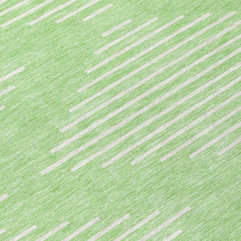 Machine Washable Indoor/ Outdoor Modern Stripe Chantille Rug