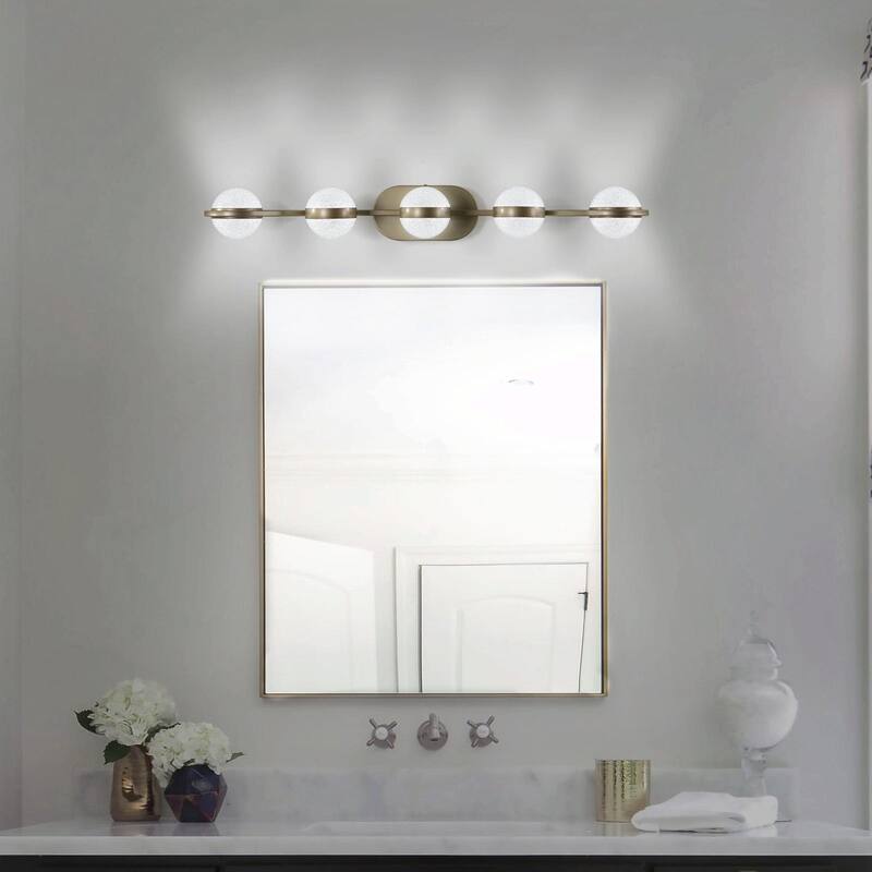 Vanity Lights With 4/5/6 LED Bulbs For Bathroom Lighting