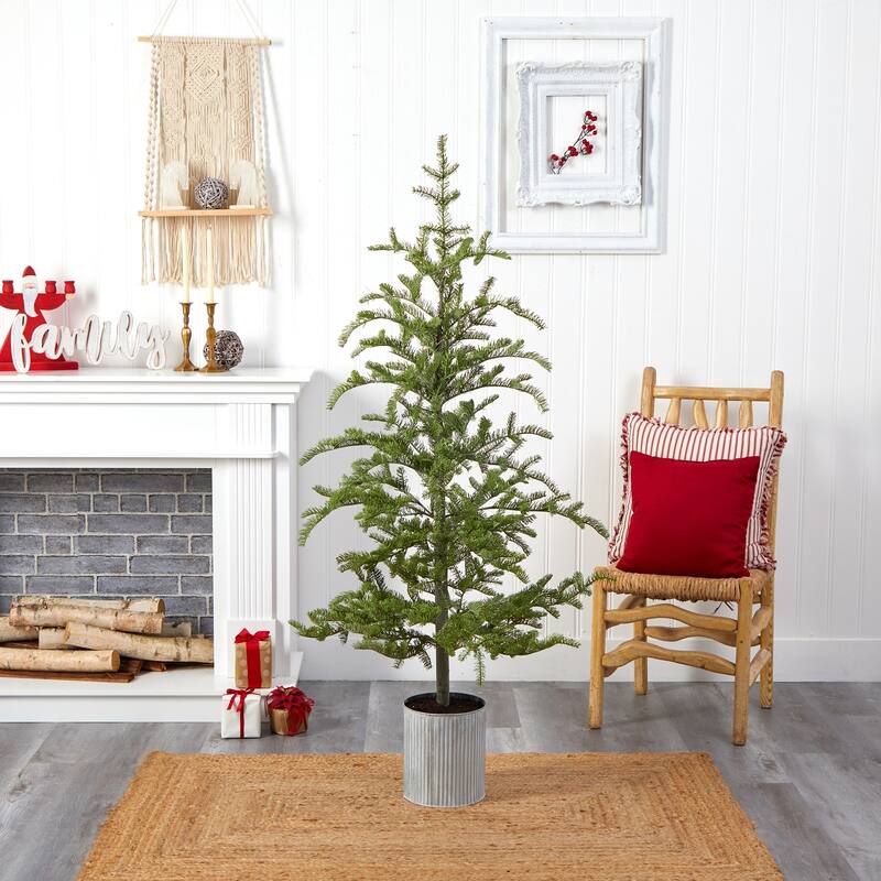 Pre-Lit Artificial Christmas Tree 5.5Ft Pine Tree with Planter & 150 Lights - Green - 66