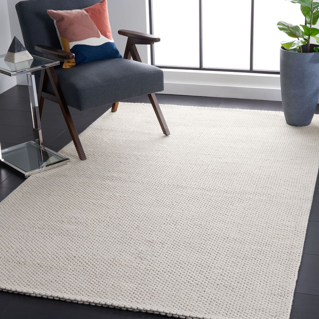 SAFAVIEH Handmade Marbella Loane Modern Wool Rug