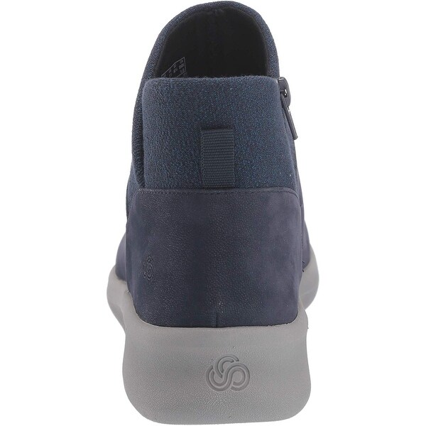 clarks women's sillian 2.0 dusk ankle boot