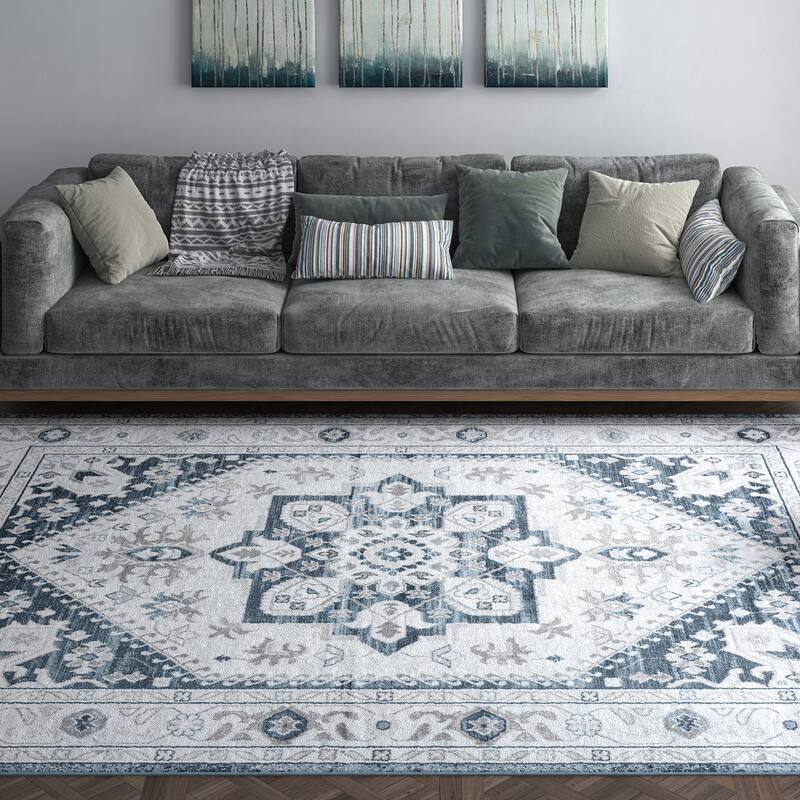 Linx Shabby Chic Medallion Indoor Area Rug
