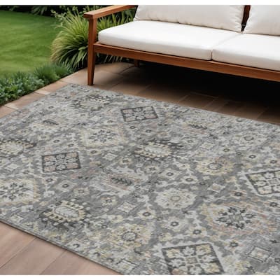 HomeRoots Floral Medallion Traditional Rectangle Outdoor Rug