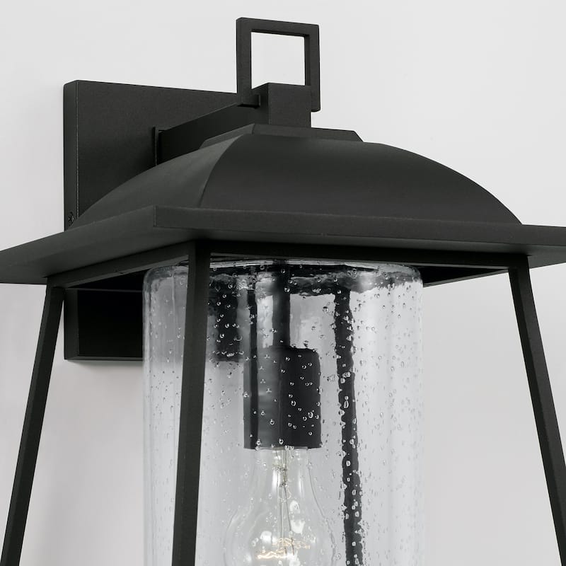 Durham 10.5" 1-light Outdoor Wall Lantern w/ Clear Seeded Glass