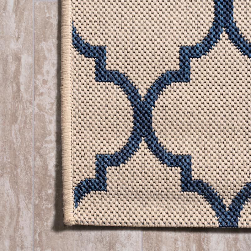 JONATHAN Y Isla Ogee Trellis Indoor/Outdoor Area Rug