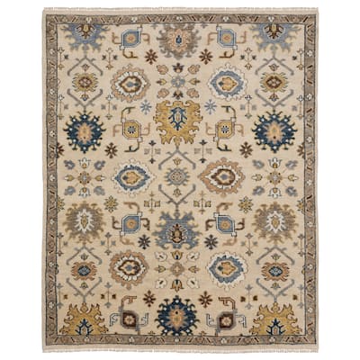Maylin Traditional Oriental Ivory/ Multi Area Rug