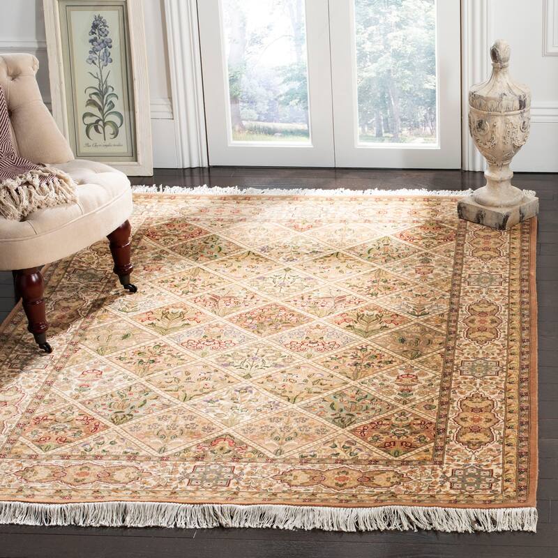 SAFAVIEH Handmade Versailles Tosha Traditional Silk Rug - 5' x 8' - Assorted