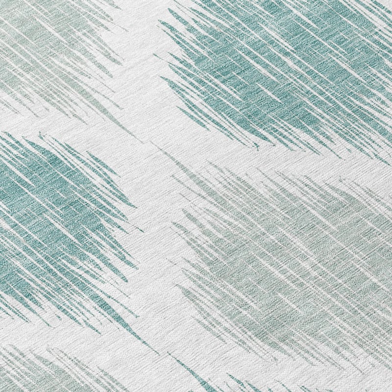 Machine Washable Indoor/ Outdoor Chantille Contemporary Geo Rug