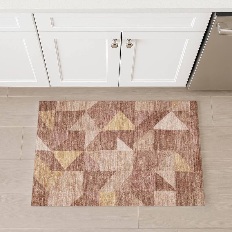 Machine Washable Indoor/ Outdoor Geo Rubi Chantille Rug