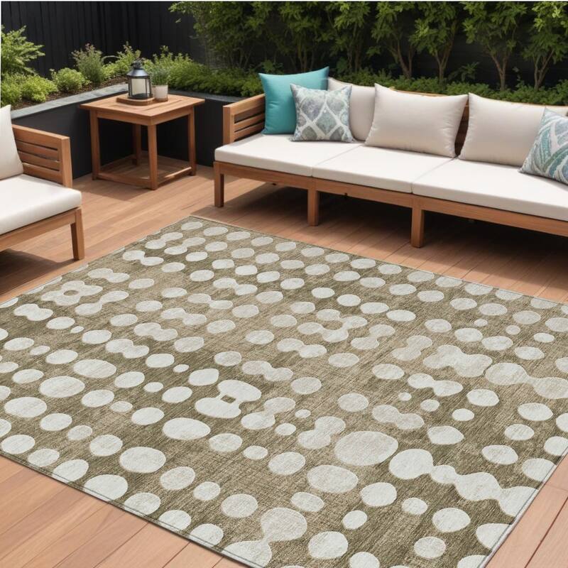 HomeRoots Abstract Transitional Rectangle Outdoor Rug - 8' X 10'