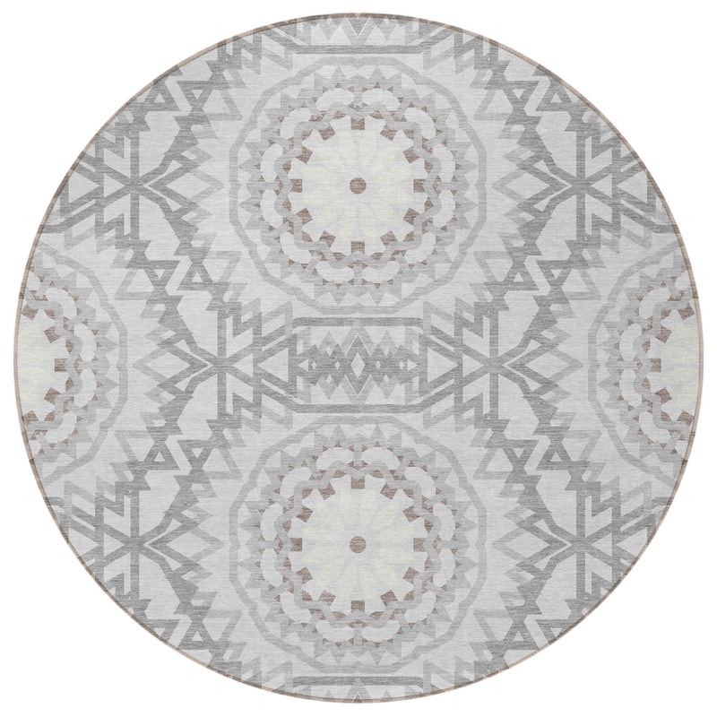 HomeRoots Floral Medallion Transitional Rectangle Outdoor Rug