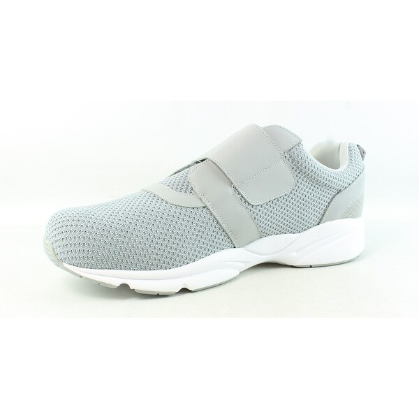 size 16 mens walking shoes